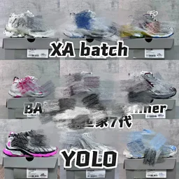 thumbnail for [XA Version] 7th Gen 7.0 Runner Sneaker