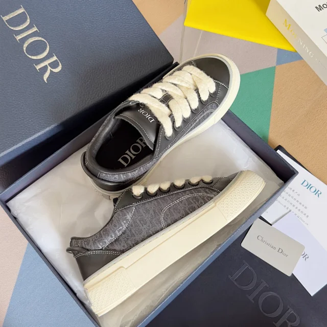 Dior Sneakers B33 product detail image 4