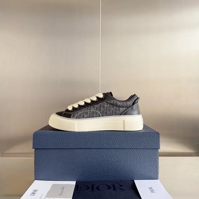 Dior Sneakers B33 product detail image 5