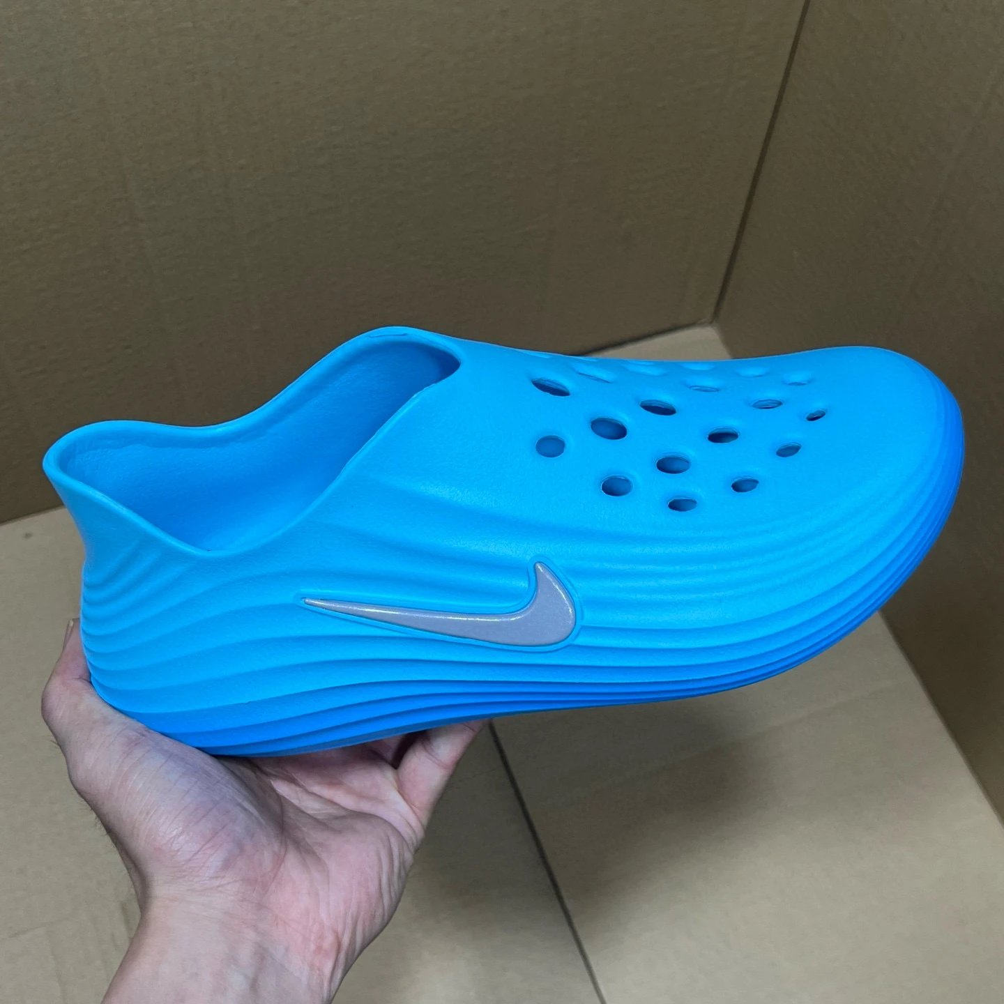 Blue HV5060-400