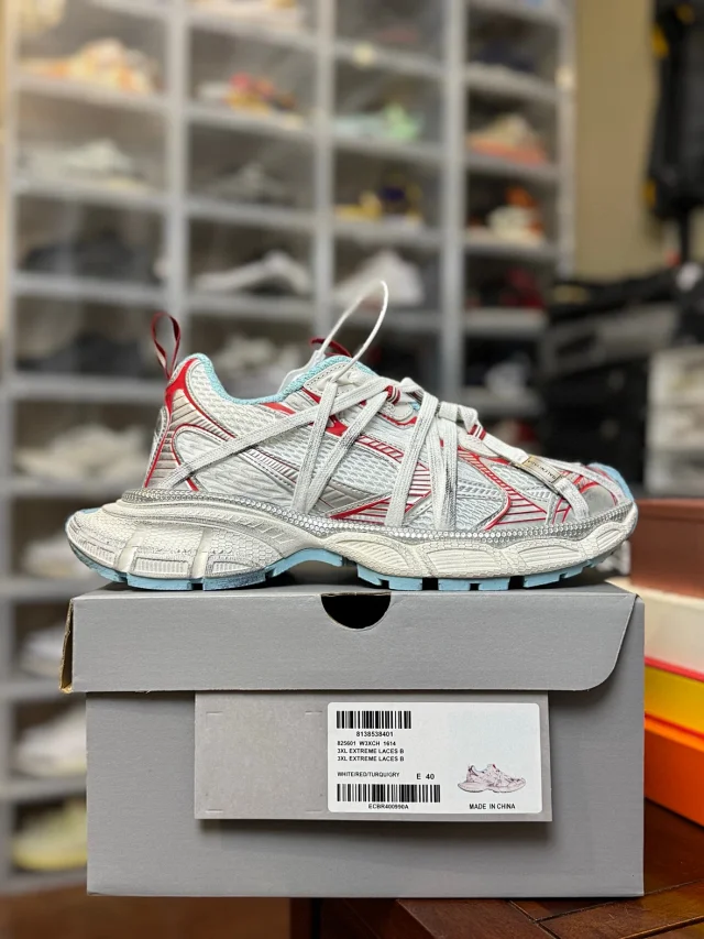 Balenciaga Sneakers 3XL Extreme Laces product detail image 27