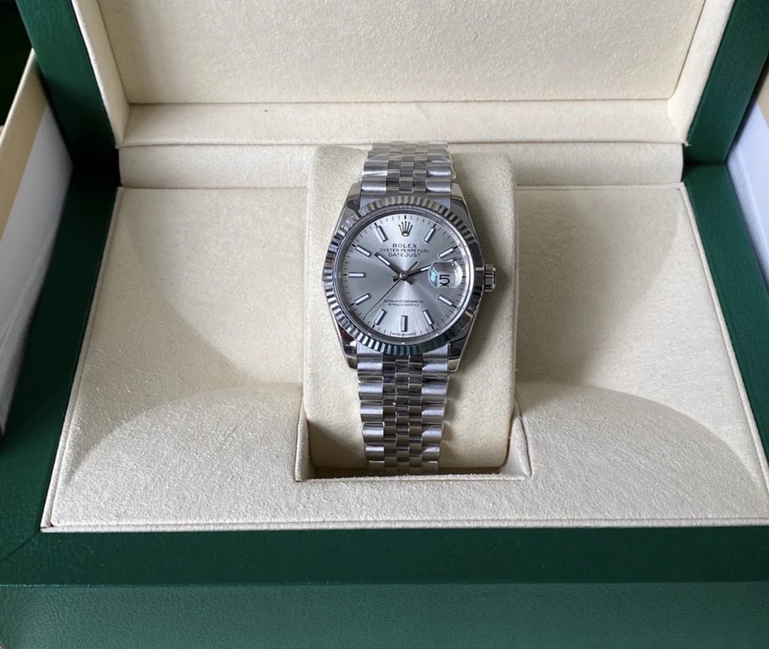 Rolex Lady-Datejust Stainless Steel, Silver Dial, Jubilee Bracelet