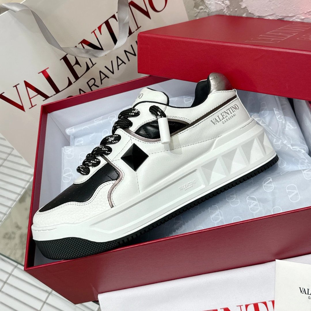 Valentino Trainers with Strap ( 15 + styles) foto 4