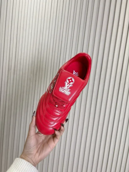 Louis Vuitton Trainer Pink Suede Sneakers - 21