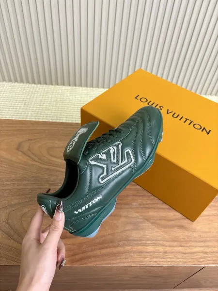 Louis Vuitton Trainer Pink Suede Sneakers - 27