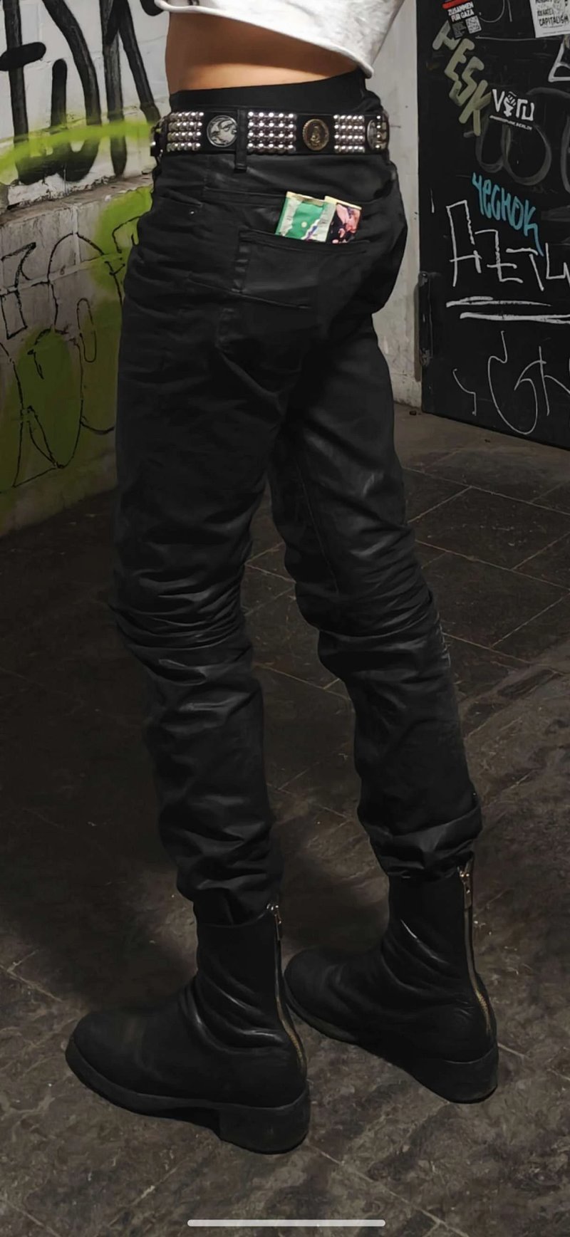 Dh Hoome Hedi Slimane 03Aw Nettspend