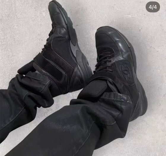 (In stock) Double C leather high top sports shoes