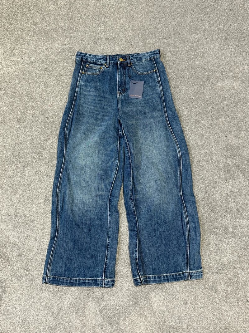 Pants from Yin Kuang's Shop