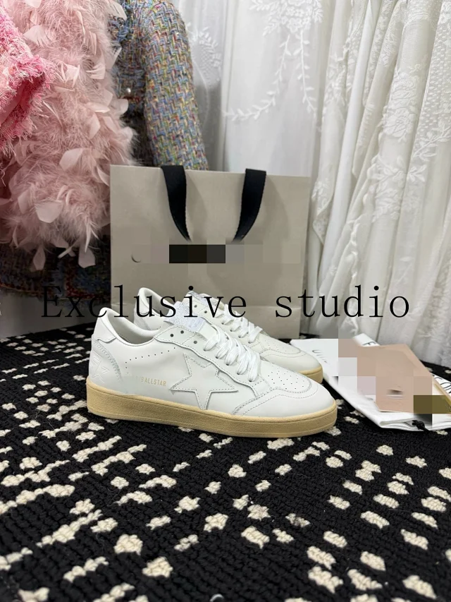 Golden Goose Sneakers Ball Star low-top star-detail product detail image 2