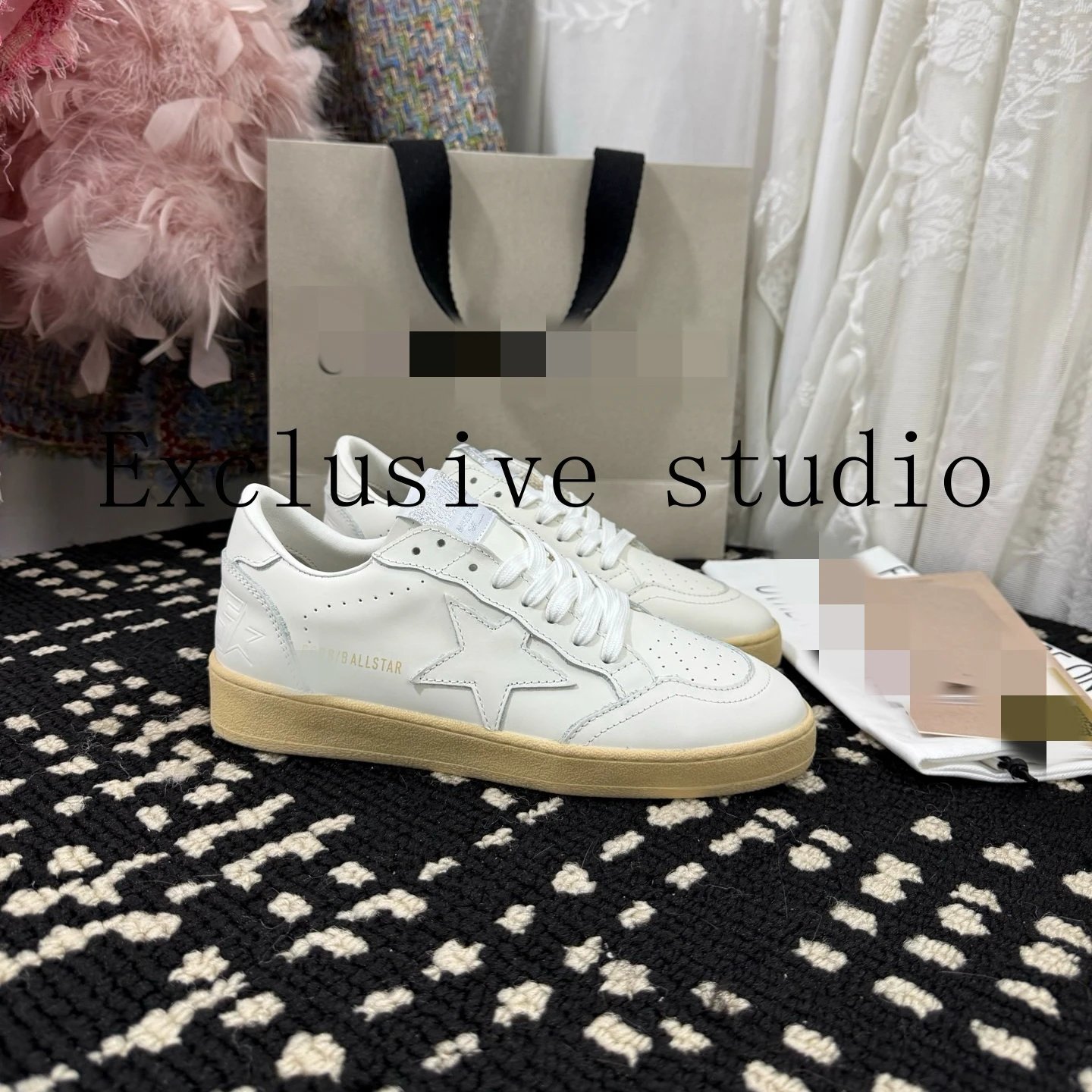 Golden Goose Sneakers Ball Star low-top star-detail — 14