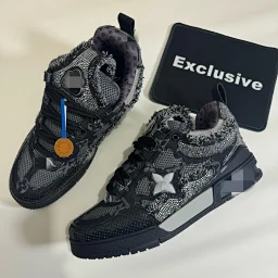 thumbnail for Details Exclusive shoes SK
