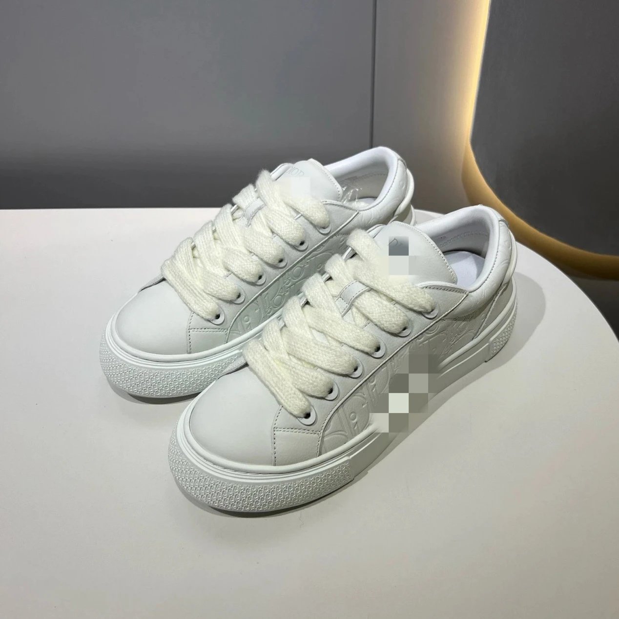 Printed white
