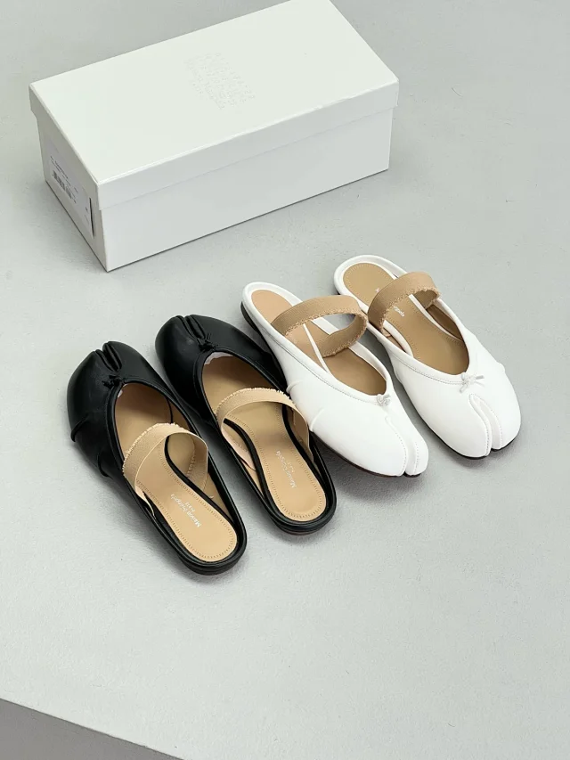 Maison Margiela Leather Shoes Tabi split-toe ballet flats product detail image 34
