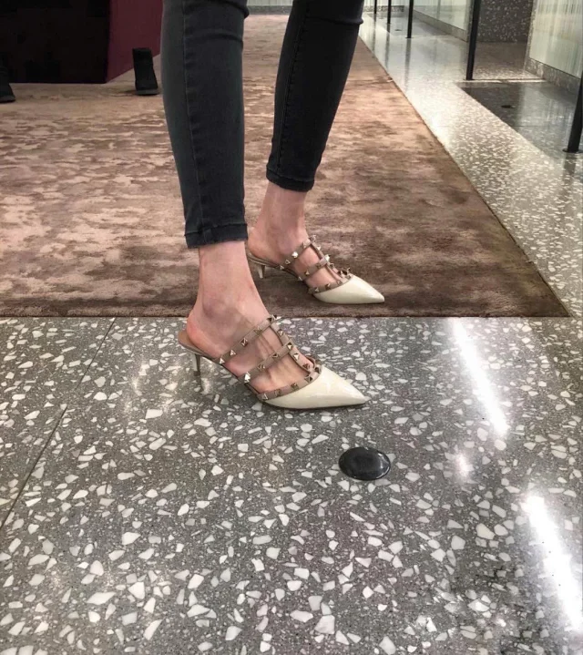 Valentino Garavani Casual Shoes Pointed-Toe Studded Ballet Flats product detail image 28