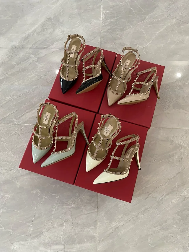 Valentino Garavani Casual Shoes Pointed-Toe Studded Ballet Flats product detail image 59