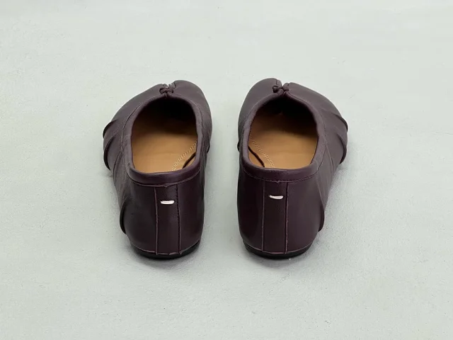 Maison Margiela Leather Shoes Tabi split-toe ballet flats product detail image 12