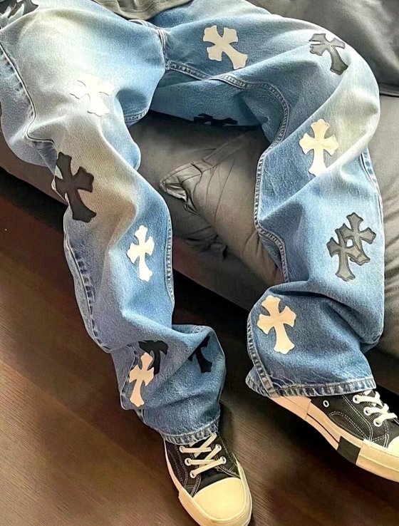 Mama's Boy In Stock Ready to Ship! Independent Non-Chrome Hearts 517 Base Designer Denim, Paris Limited Edition, 925 Silver-Plated Buttons, Extreme Wash Ice Blue