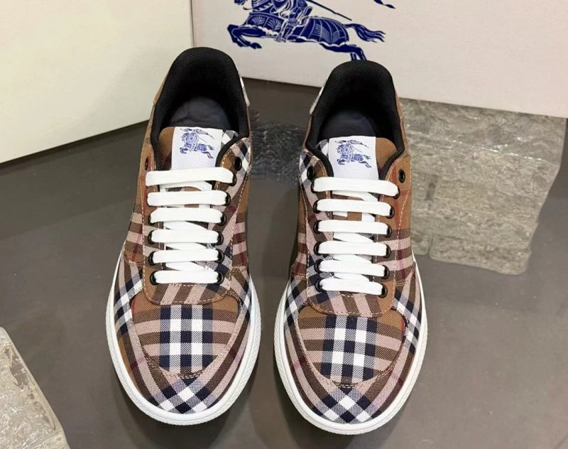 Plaid Terrace Sneakers