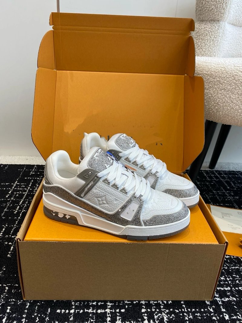 Lous Vui 24s Sneakers