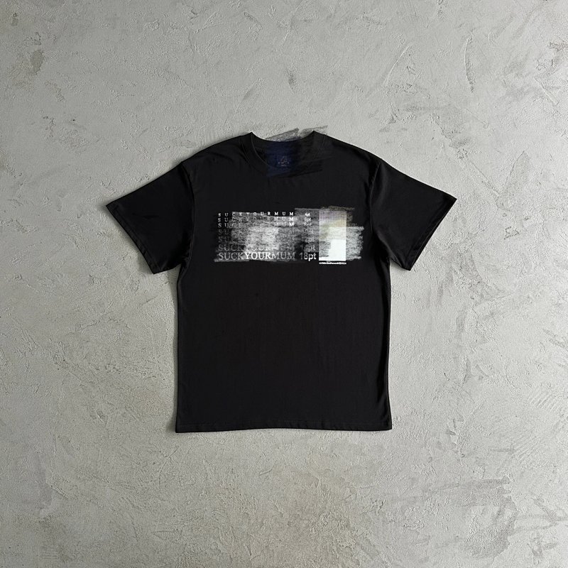 35¥times new roman tee -black