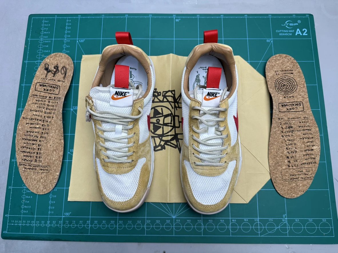 tom sachs x Mars Yard joint non-slip low-cut Mars running shoes come with a free pair of insoles!