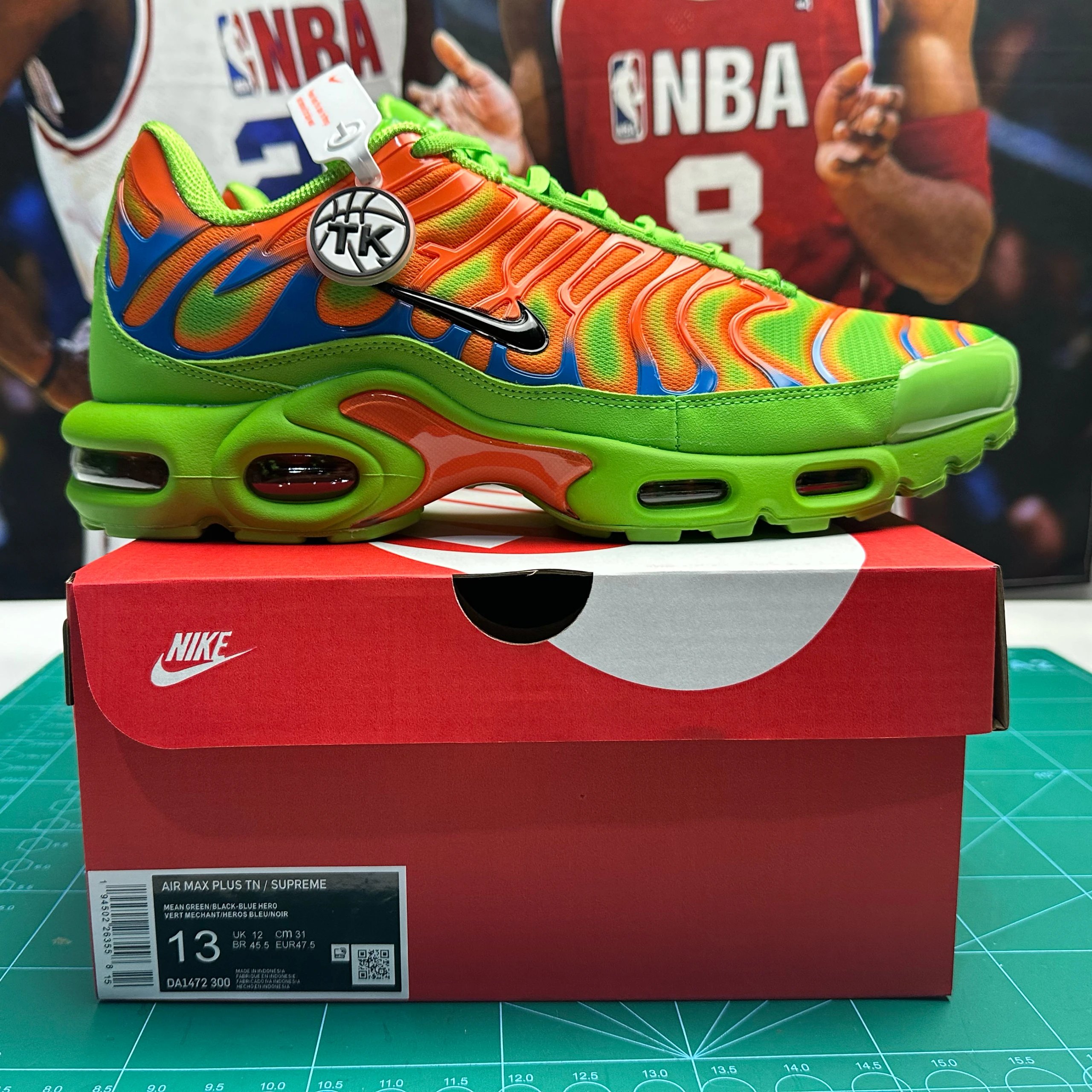 Supreme Green/DA1472-300