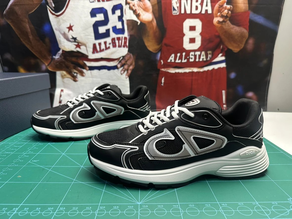 Dongguan batch DIOR Dior B30 CD shoes DG batch [maximum size 47] trendy and comfortable running shoes!