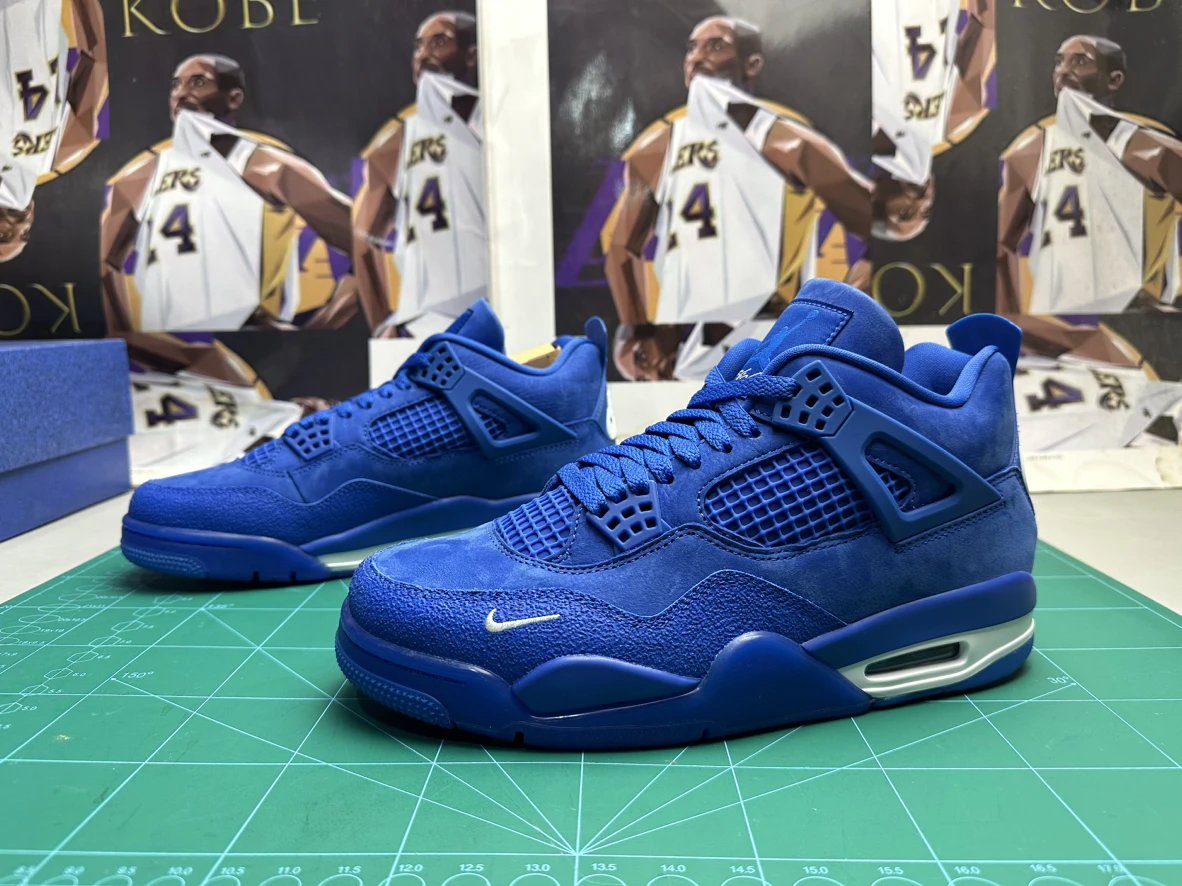 AJ4 × Nigel Sylvester first layer frosted cowhide original craftsmanship foreign trade version!