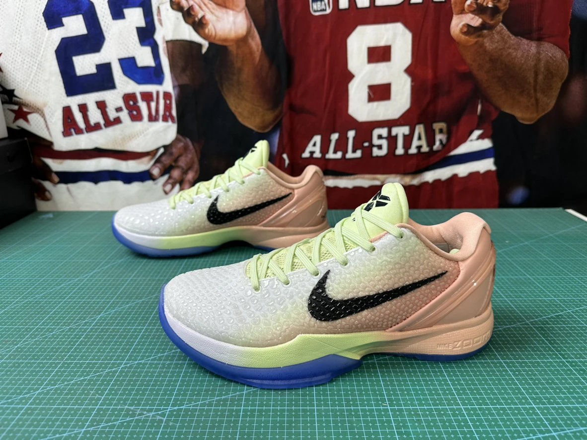 KB3. 0 batch of Kobe Bryant 6PE color matching front and rear palm air cushions, original carbon pure rubber outsole with squeaking sound, sizes US8-US15, buy 0.5-1 size larger!