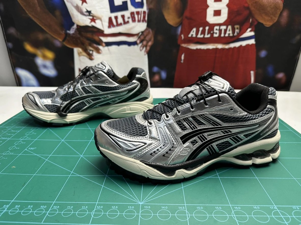 ASICS Gel-Kayano 14 retro trend running shoe size [US4-US13] high cleanliness and comfortable foot feel!