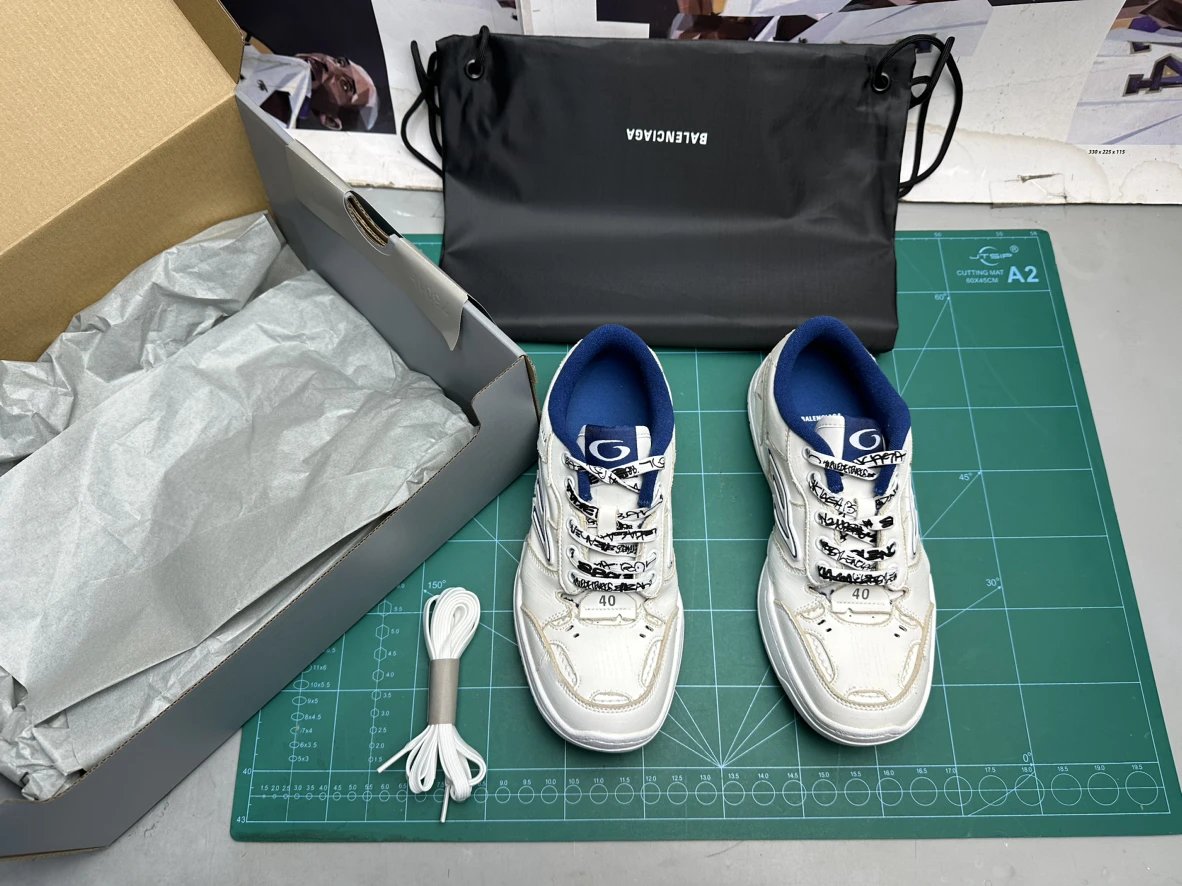 Balenciaga Hamptons suede, one size too big, foreign trade quality!