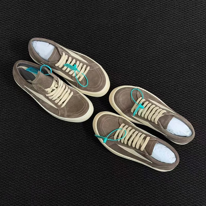 Sneakers from Yin Kuang's Shop
