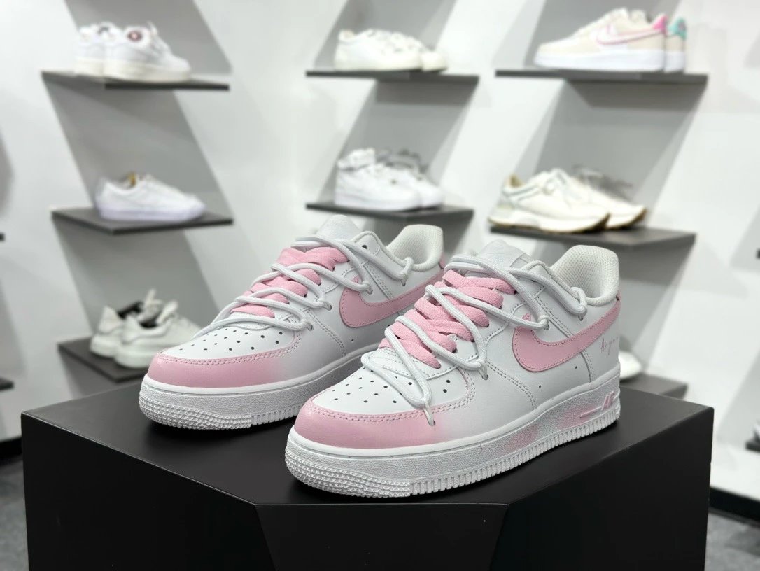 [Authentic] Nike Air Force 1 Low 07 White Pink Gradient Straps