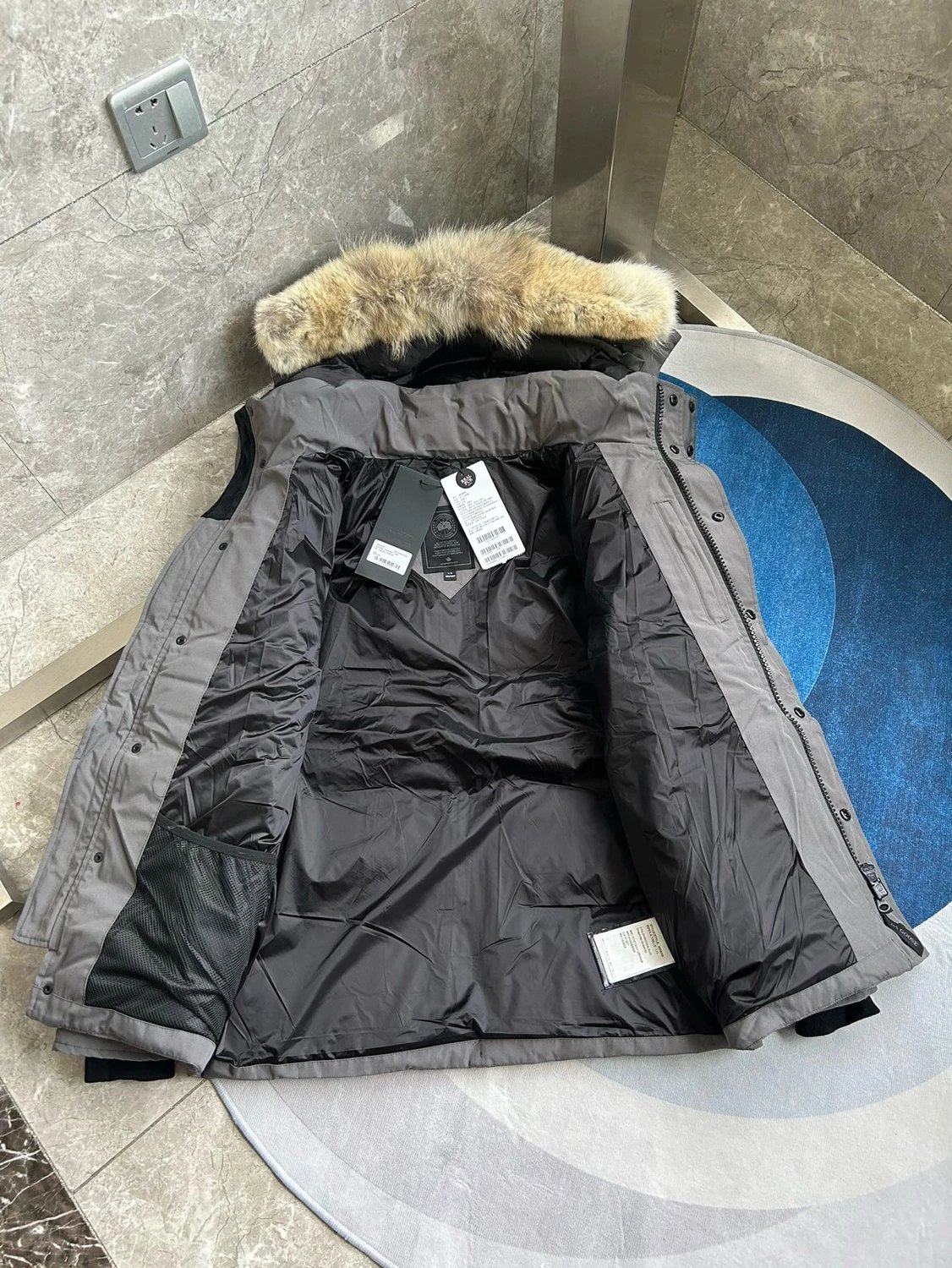 Premium Quality Fashion Down Coat