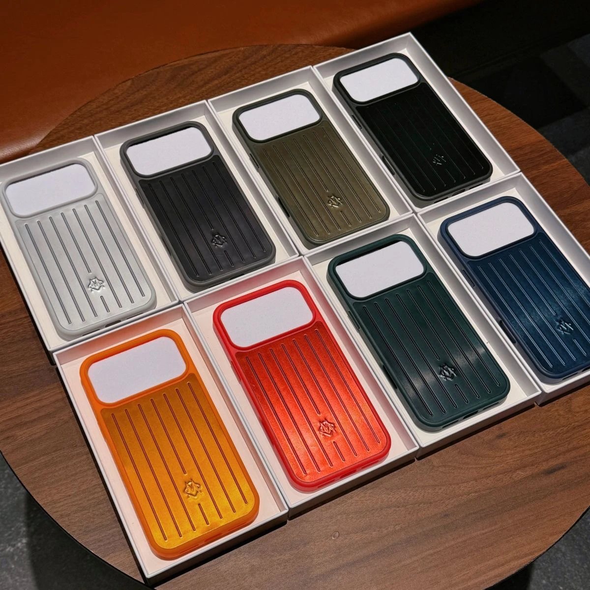 [H-03] Phone Case - Private Agent WhatsApp +86 13205056391