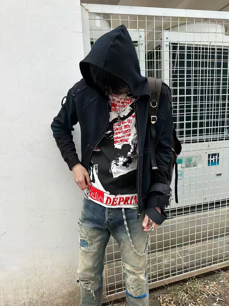 Balenciaga Enfants Riches Deprimes Erd