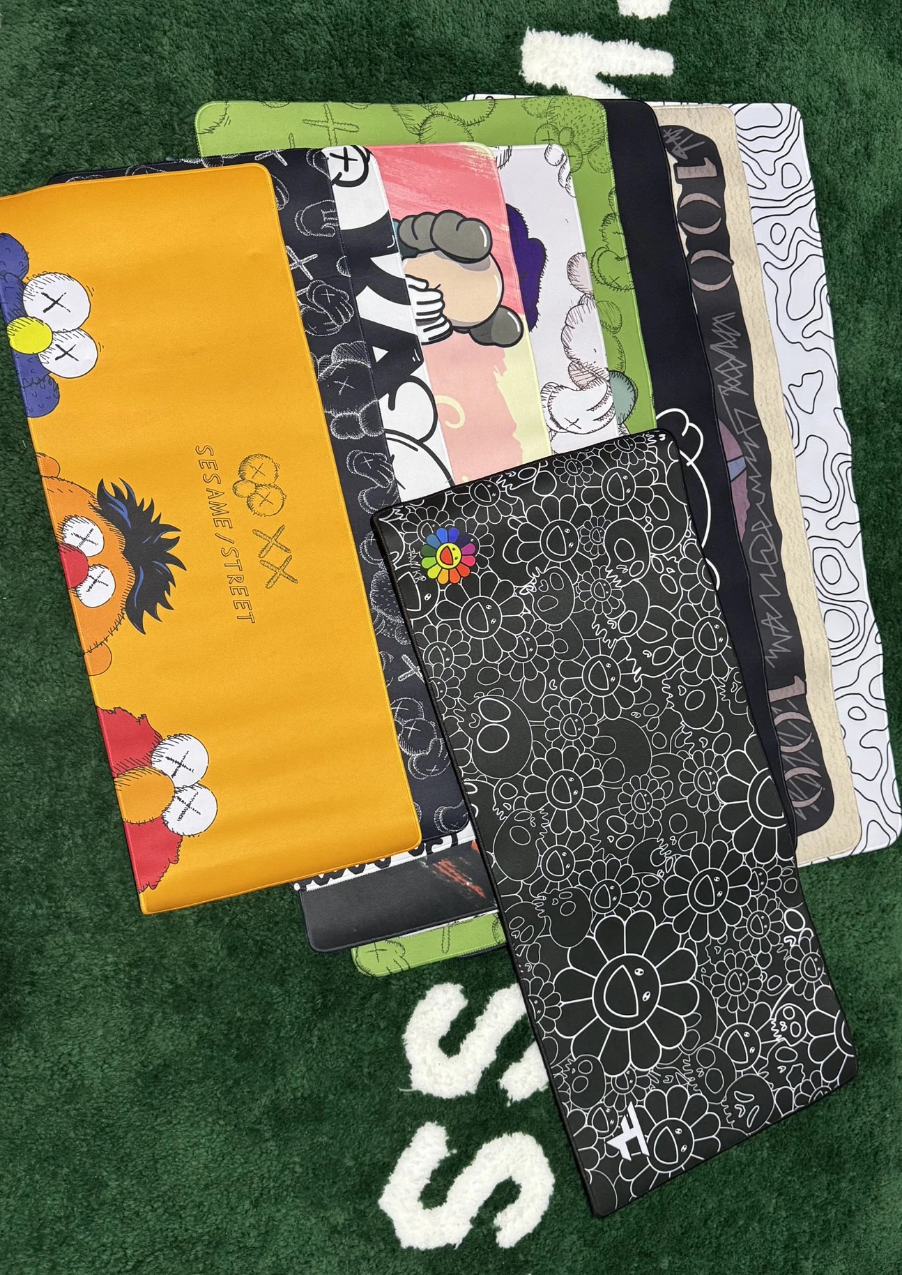 Takashi murakami Daily Flower & Skull Mousepad