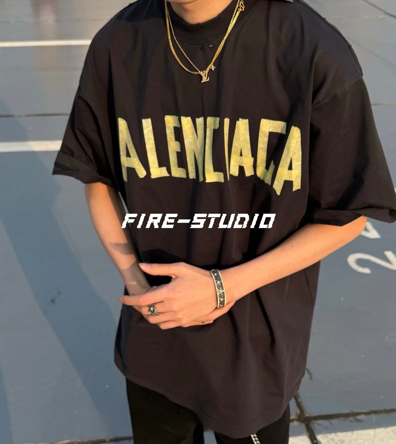 [Ceiling] Paris BLCG 23SS New Classic Pattern Paper Yellow Tape Graffiti Letter Printing Washed and Worn Round Neck Short Sleeve T-shirt for Men and Women