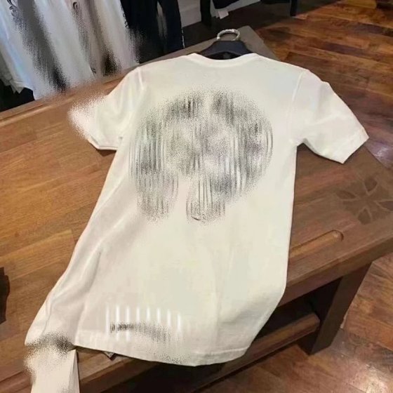 Produced by Carl - Self made white horse hoof short sleeved shirt (read details before purchase)
