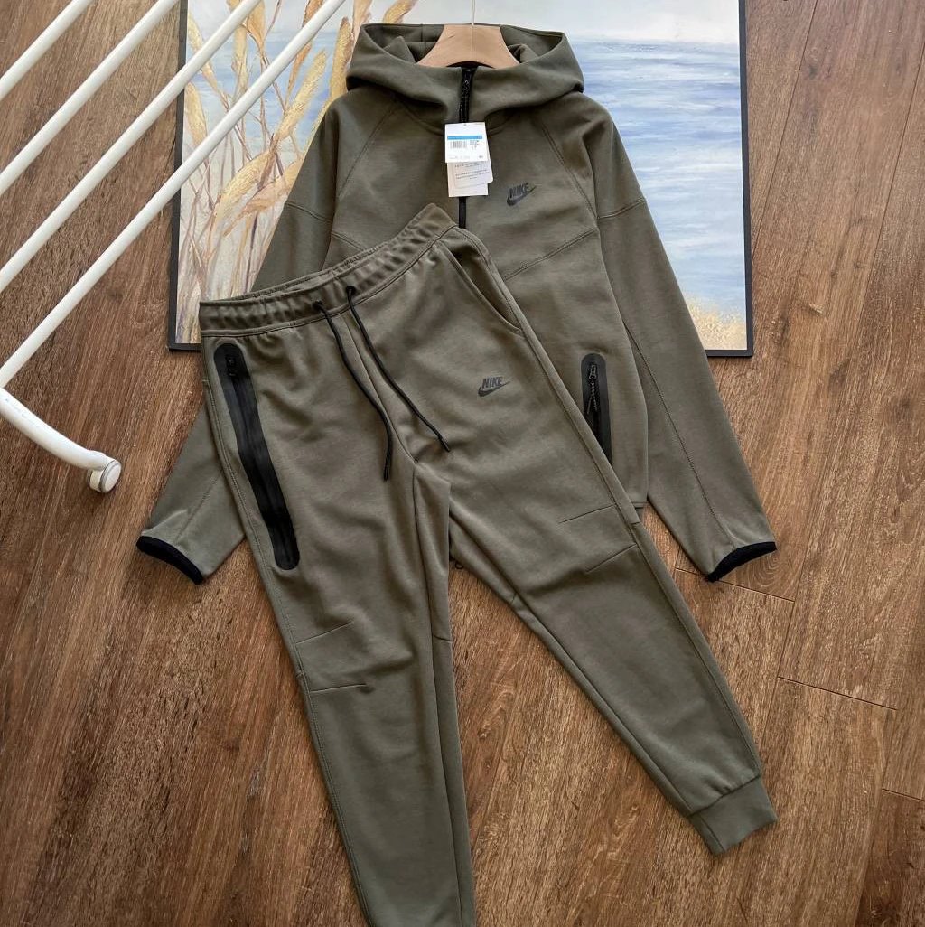 Green 276660