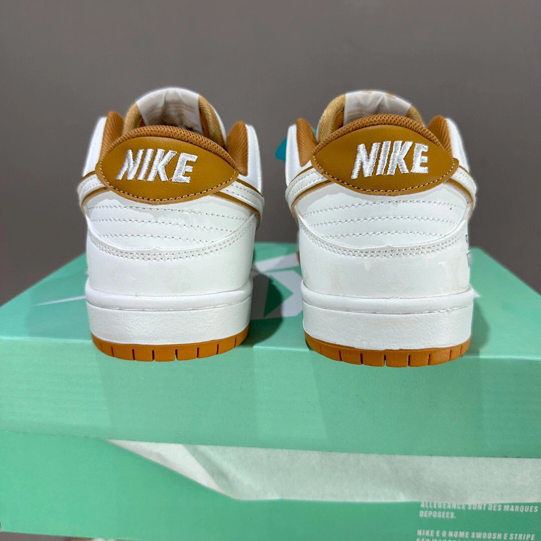  New style 
Dunk SB glowinthedark LV donkey home white yellow 3644 5