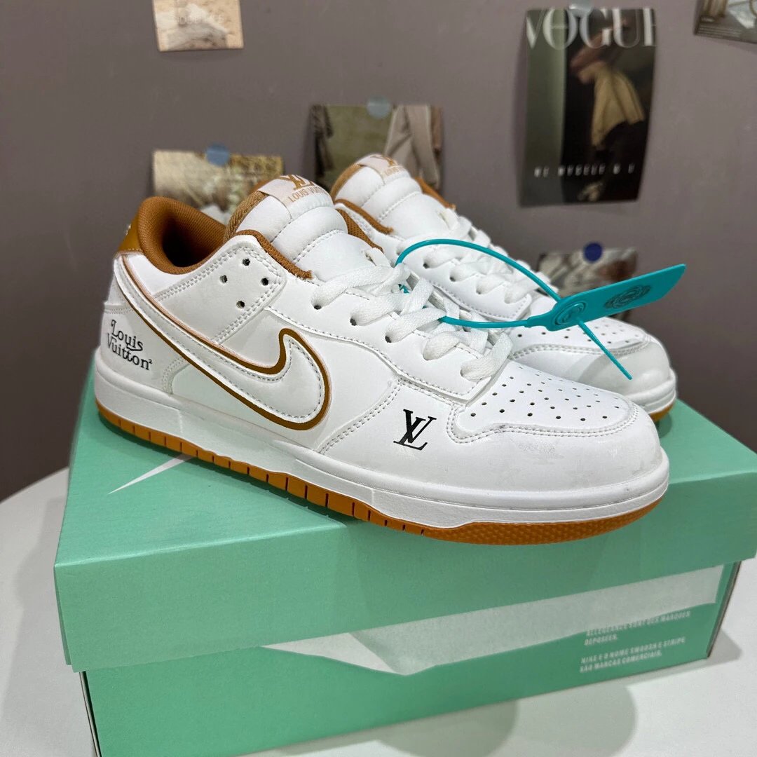  New style 
Dunk SB glowinthedark LV donkey home white yellow 3644 6