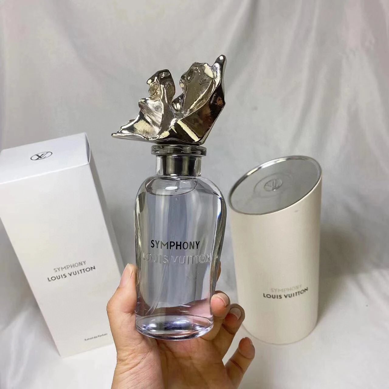 273093New genderneutral perfume series Sympthony Symphony 100ml 2