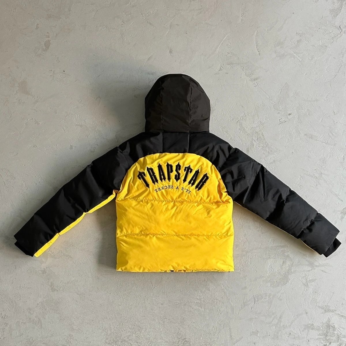连帽羽绒服外套