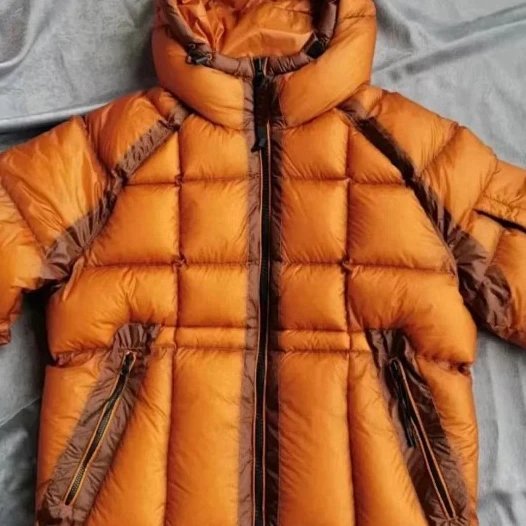 01 Orange