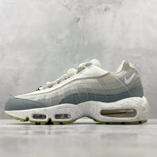 Nike Air Max 95 'Sea Salt' Sneakers - 1