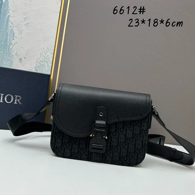 Dior Crossbody Bags Flap Buckle Messenger Bag product detail image 1