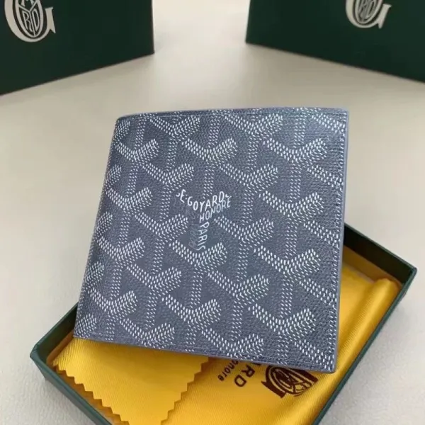 Goyard Saint Louis Bi-Fold Wallet Gray Short Wallet - 1