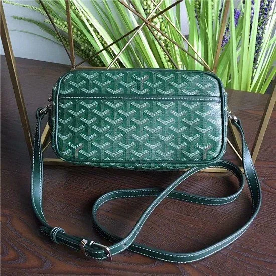 Goyard Crossbody Bags Small rectangular zip bag with Goyardine chevron pattern product detail image 9