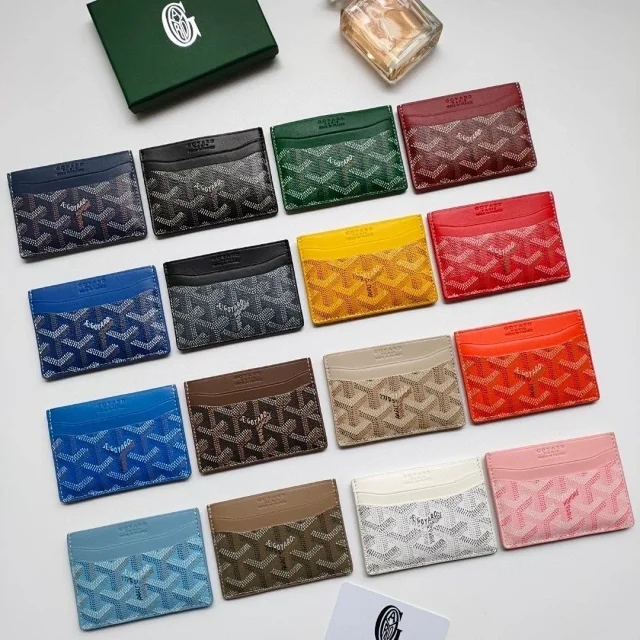 Goyard Wallets & Card Holders Chevron Holder product detail image 1